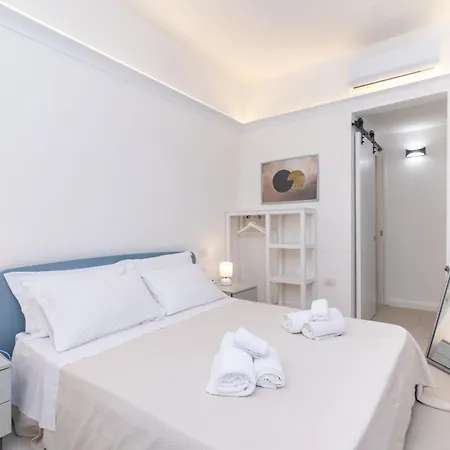 Secret Garden House - Happy Apartment