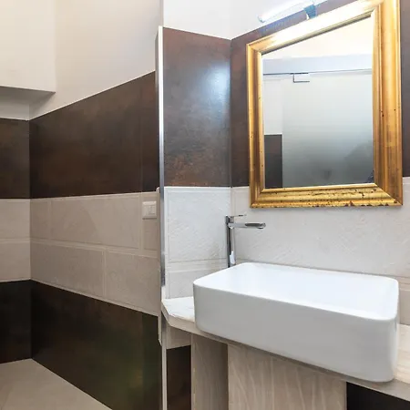 아파트 Secret Garden House - Happy *